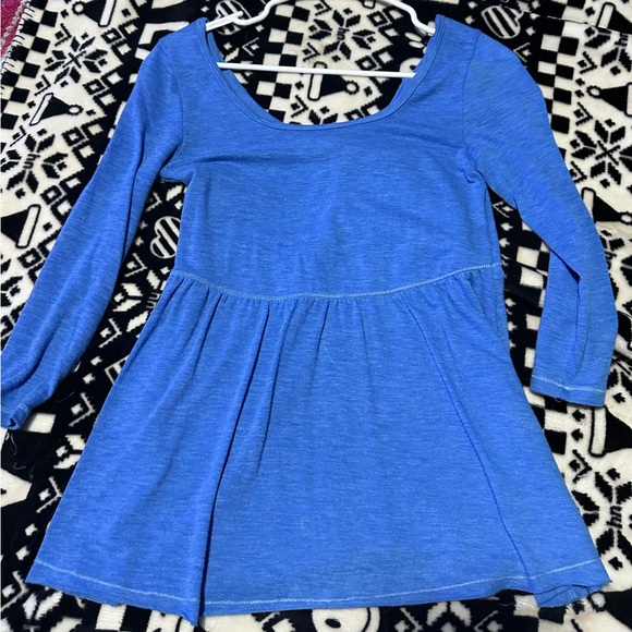 Hollister babydoll vneck top - Picture 2 of 2